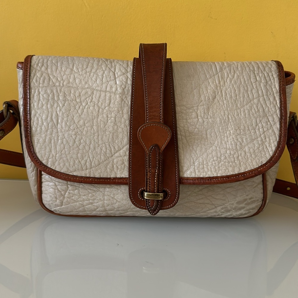 Vintage Dooney & Bourke Authentic All-Weather Leather Shoulder Bag White - Picture 3 of 16